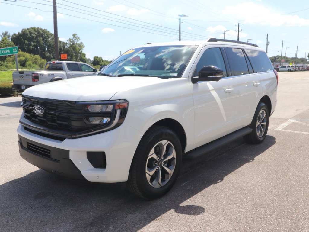 New 2027 Ford Expedition Active RWD image 7