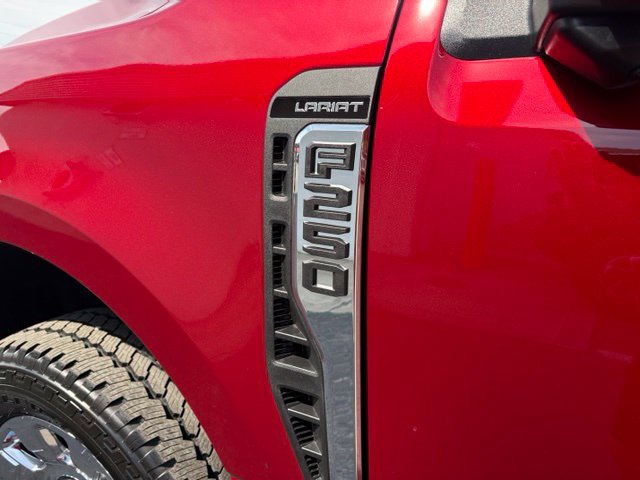 New 2026 Ford F250 Lariat w/ Chrome Package AWD/4WD image 14