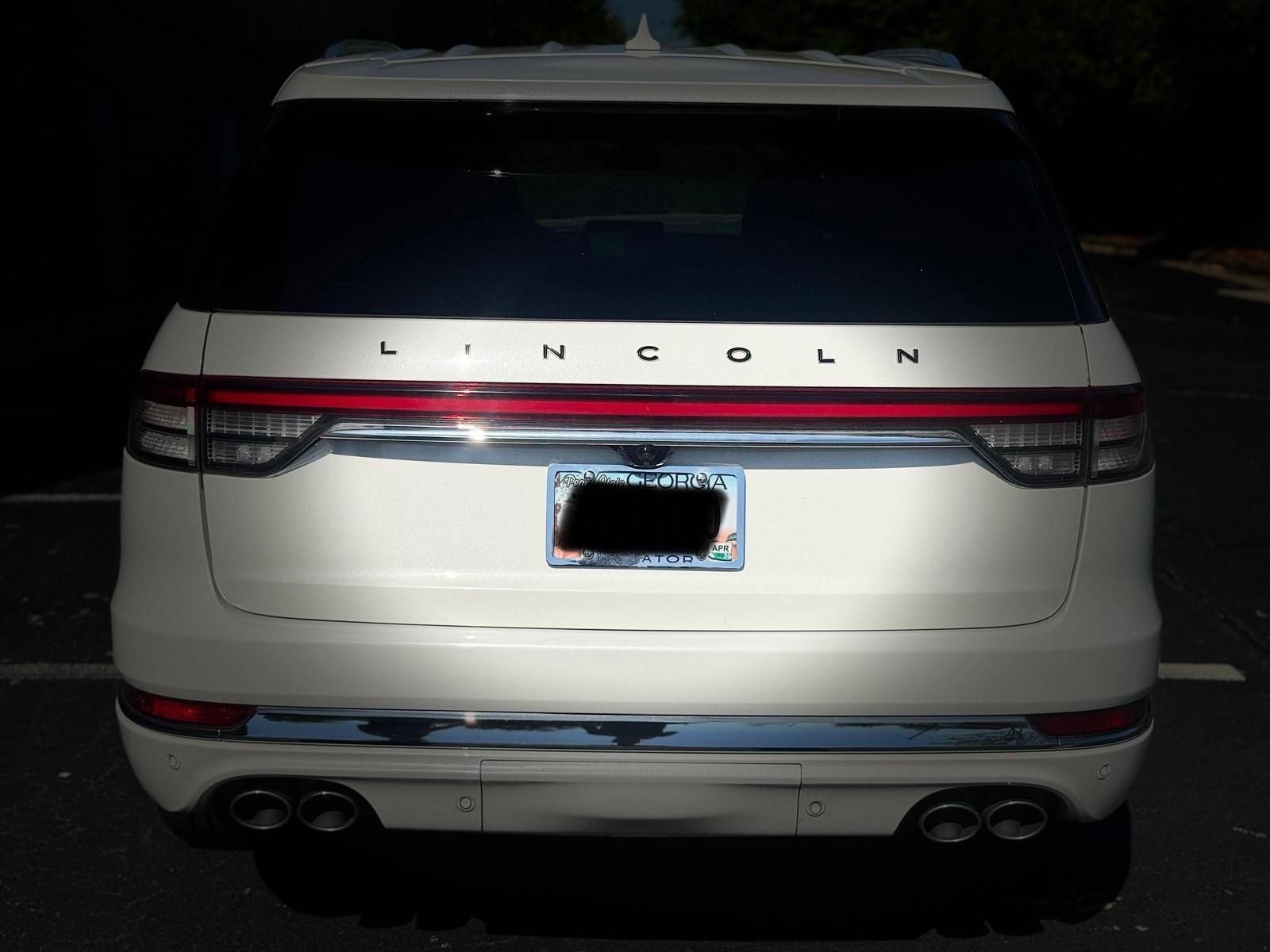 Used 2022 Lincoln Aviator Black Label w/ Dynamic Handling Package AWD/4WD image 18