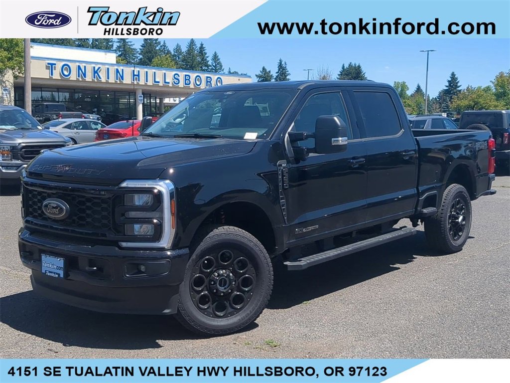 New 2025 Ford F350 XLT w/ Black Appearance Package