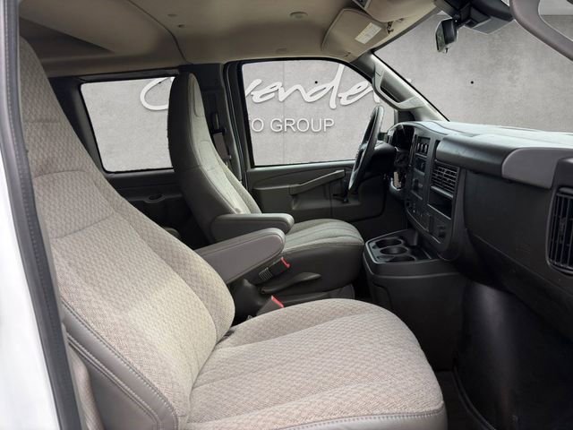 Certified 2025 Chevrolet Express 3500 LT w/ LT Preferred Equipment Group RWD image 20