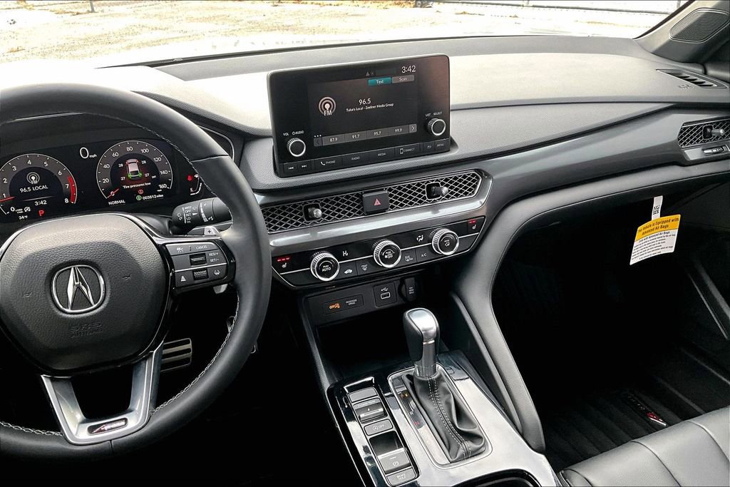 Used 2025 Acura Integra A-Spec image 9