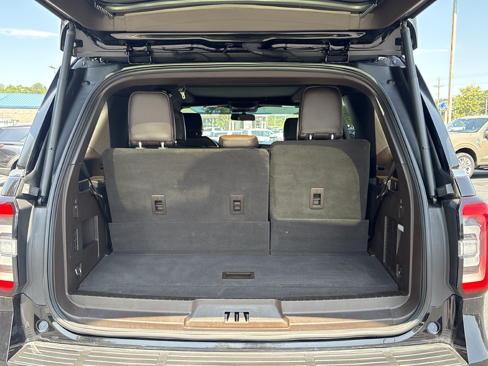 Used 2024 Ford Expedition King Ranch AWD/4WD image 26