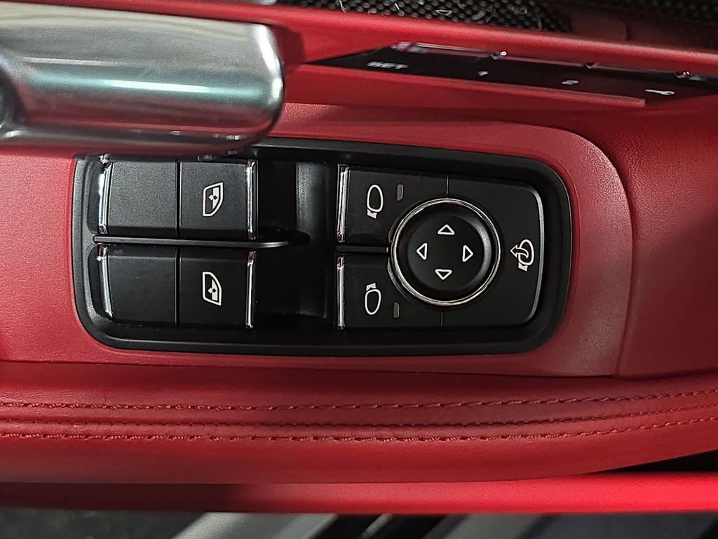 Certified 2014 Porsche 911 Turbo S AWD/4WD image 21
