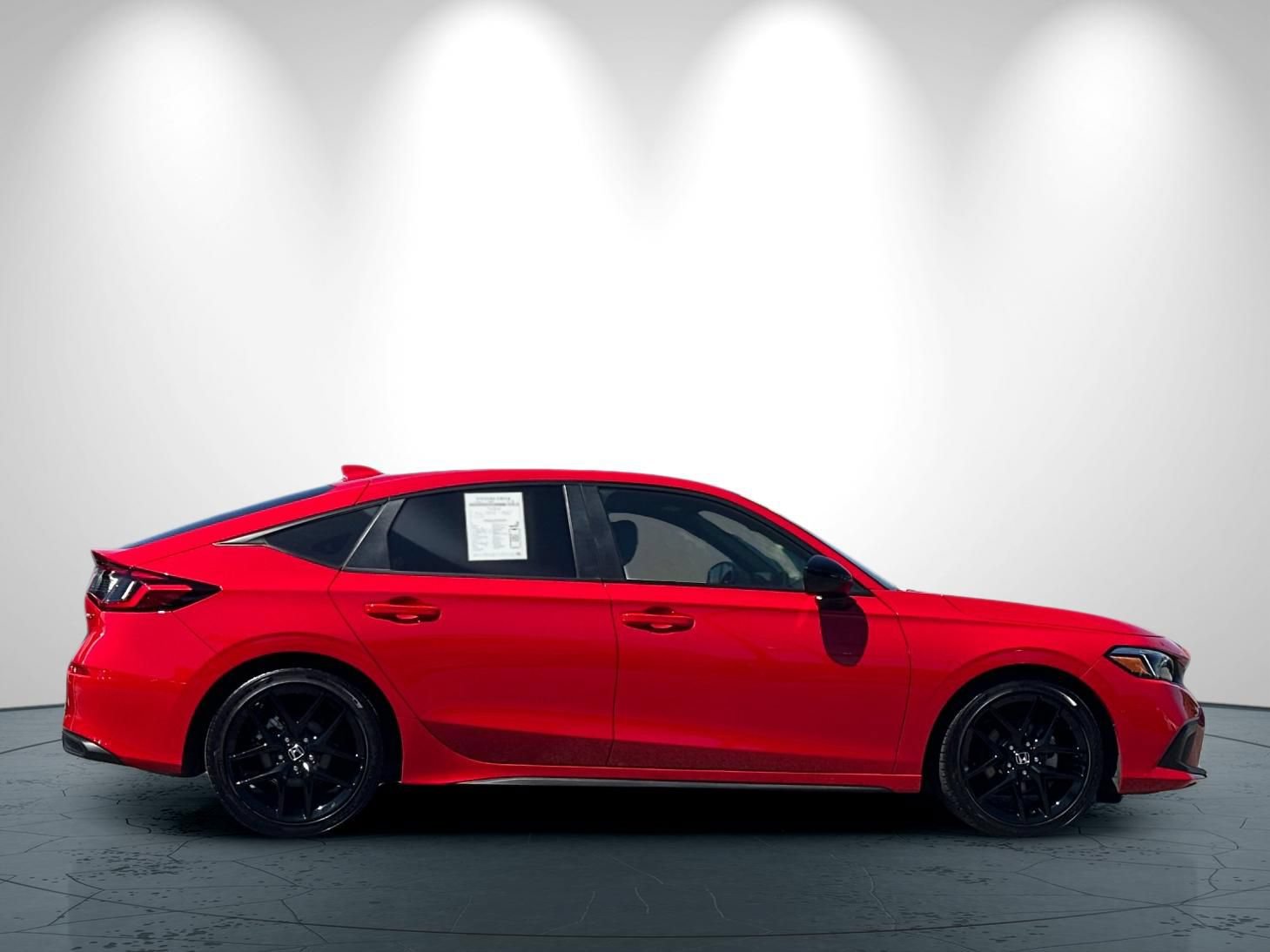 Used 2024 Honda Civic Sport image 3
