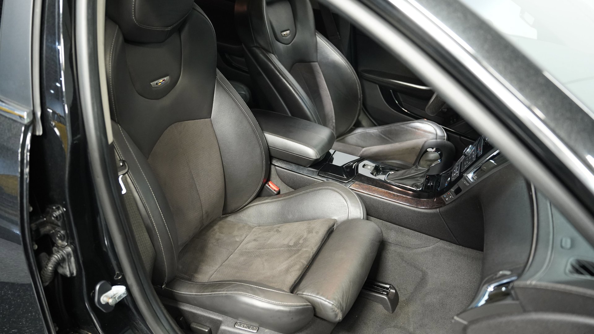 Used 2013 Cadillac CTS V w/ Wood Trim Package image 39