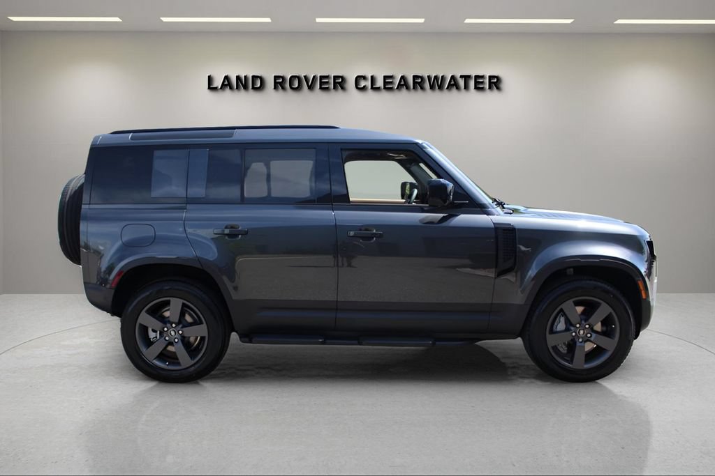 New 2025 Land Rover Defender 110 S AWD/4WD image 6