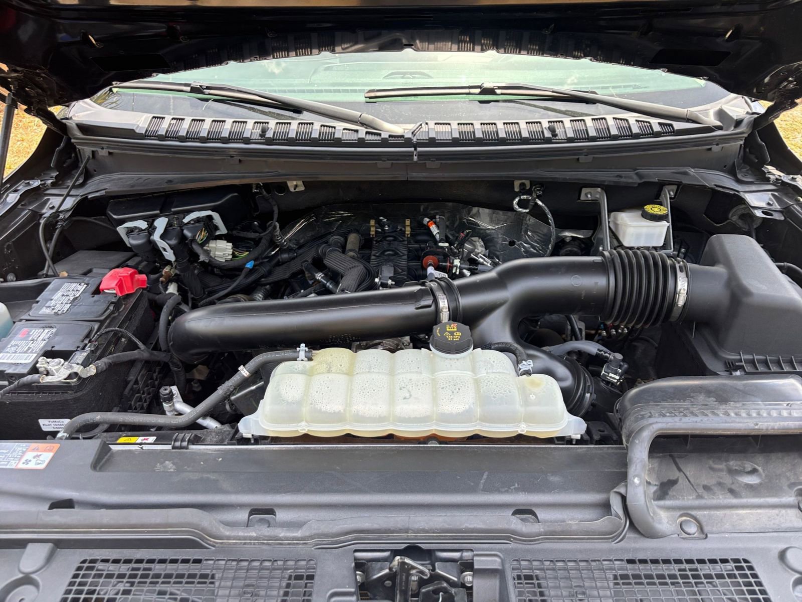 Used 2024 Ford Expedition Limited RWD image 37