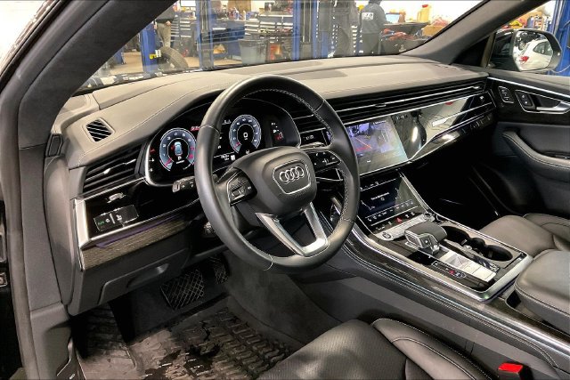Certified 2025 Audi Q8 Prestige AWD/4WD image 14