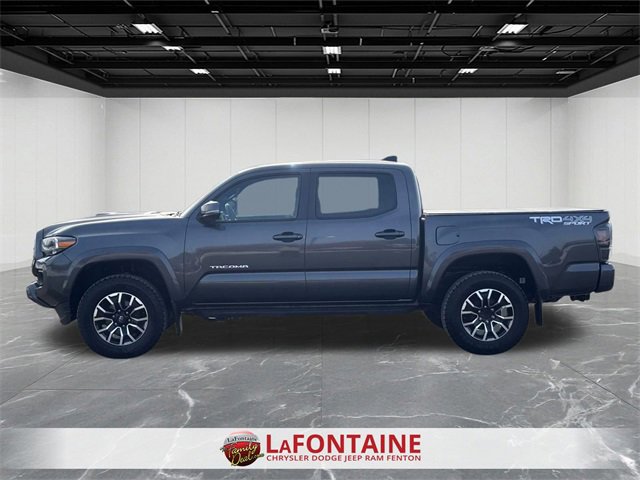 Used 2020 Toyota Tacoma TRD Sport w/ Technology Package image 2