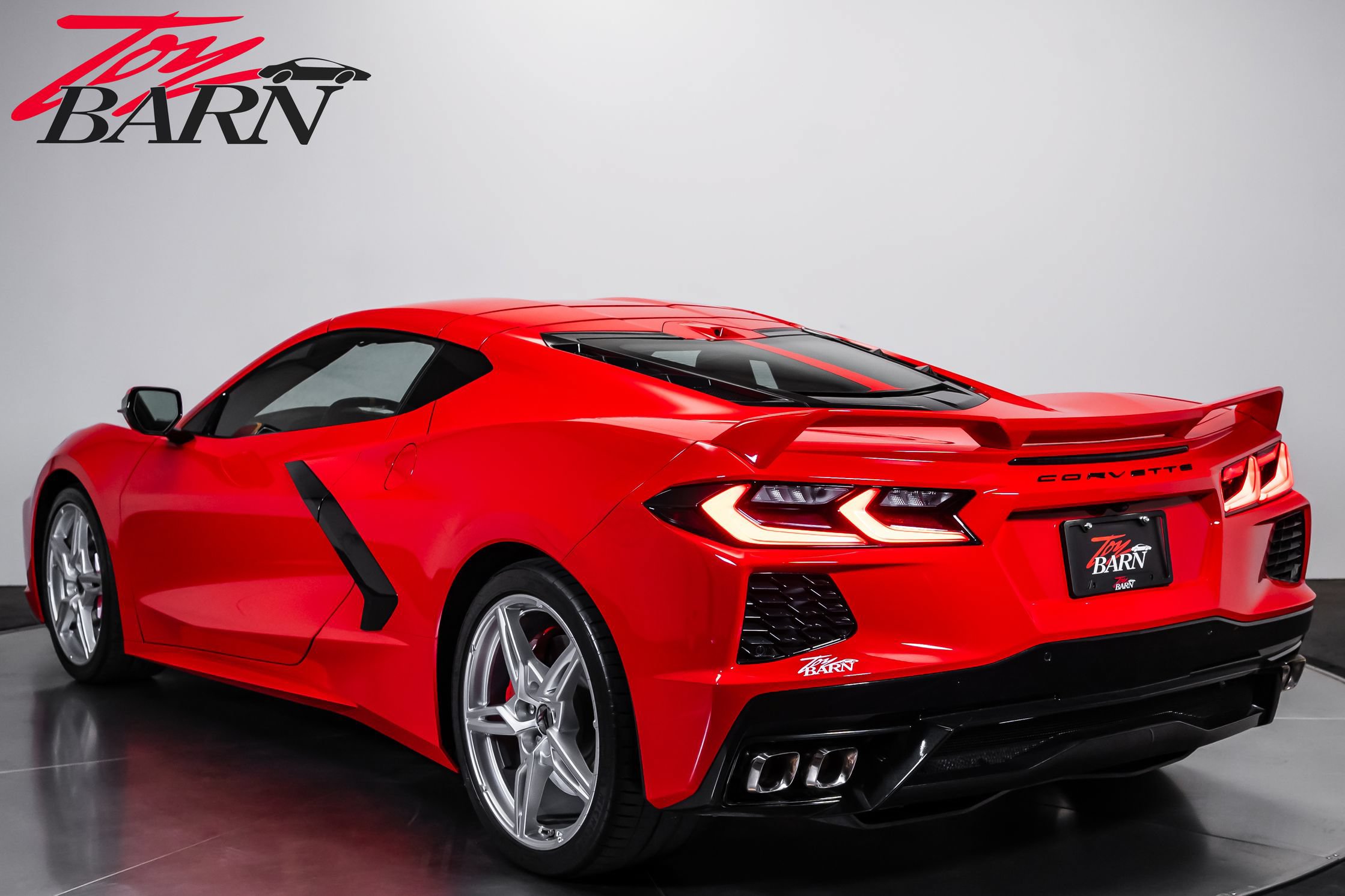Used 2022 Chevrolet Corvette Stingray Preferred Cpe w/ Z51 Performance Package RWD image 11
