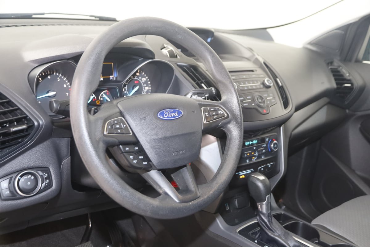 Used 2017 Ford Escape SE AWD/4WD image 6