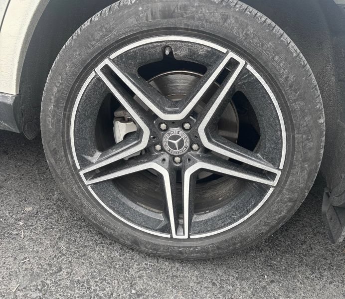 Used 2022 Mercedes-Benz GLS 580 4MATIC image 21