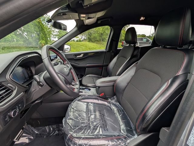 Used 2024 Ford Escape ST-Line FWD image 10