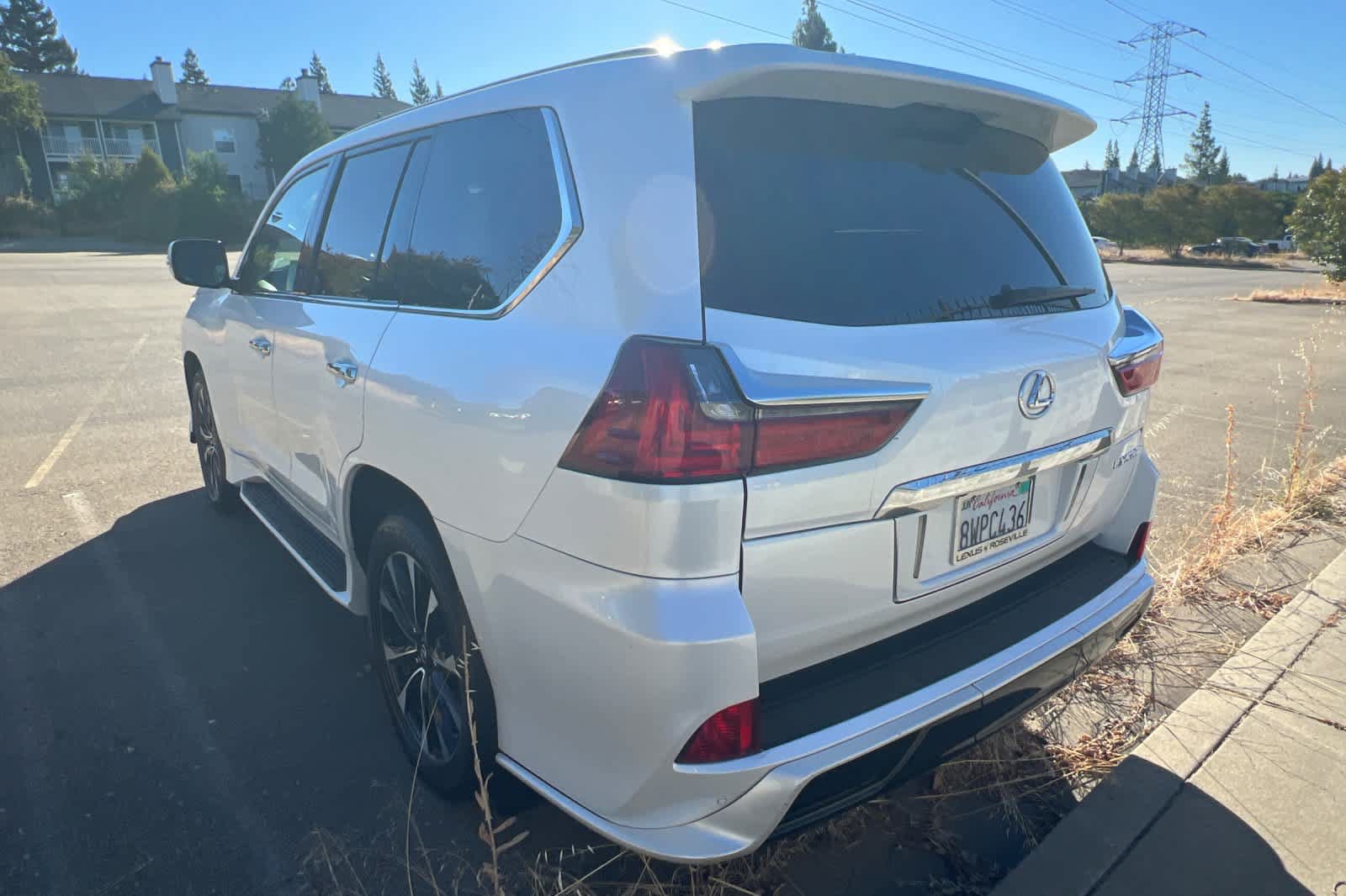 Used 2021 Lexus LX 570 4WD w/ Sport Package image 4