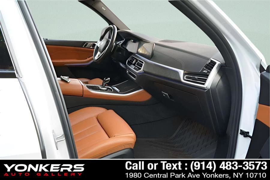 Used 2022 BMW X5 xDrive40i AWD/4WD image 46
