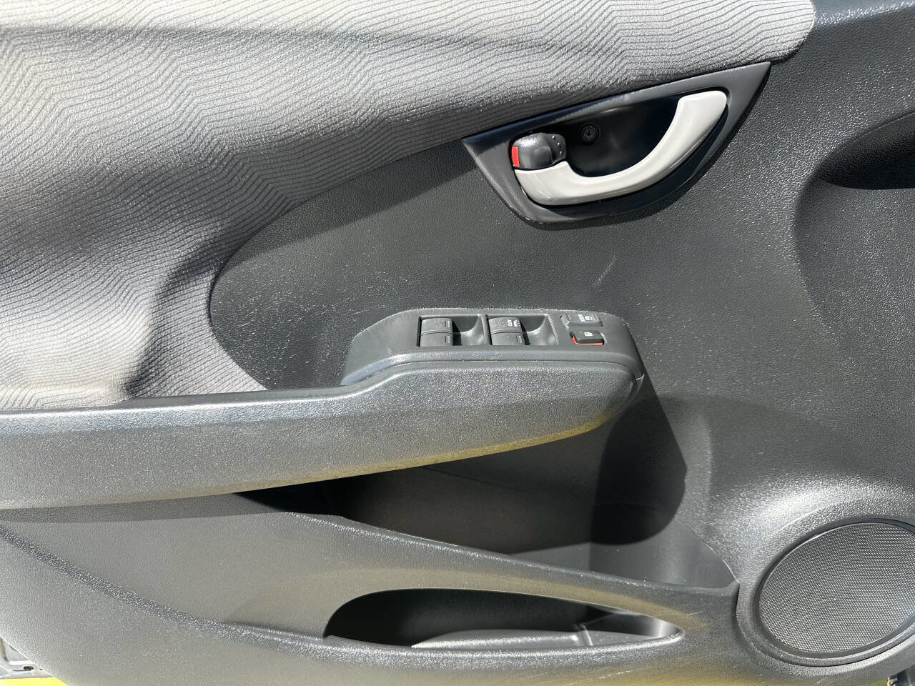 Used 2012 Honda Fit image 22