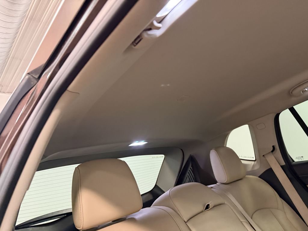 Used 2020 Buick Envision Premium image 15