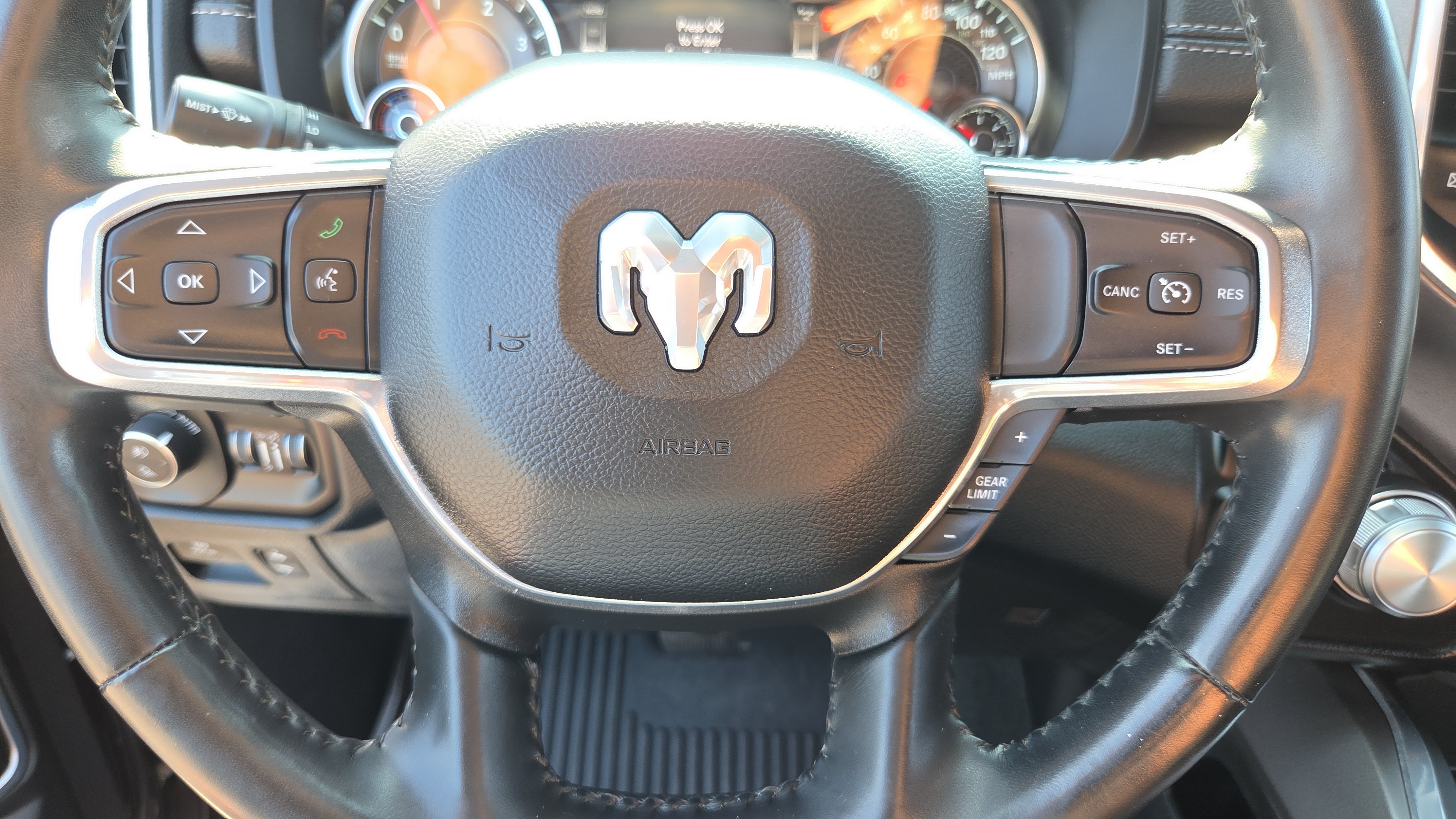 Used 2022 RAM 1500 Laramie w/ Sport Appearance Package RWD image 28