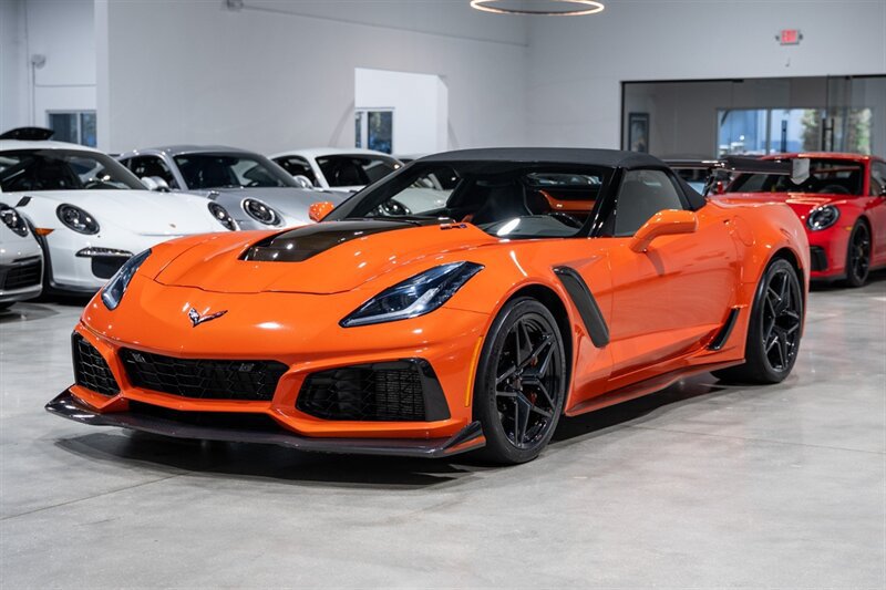 Used 2019 Chevrolet Corvette ZR1 RWD image 11