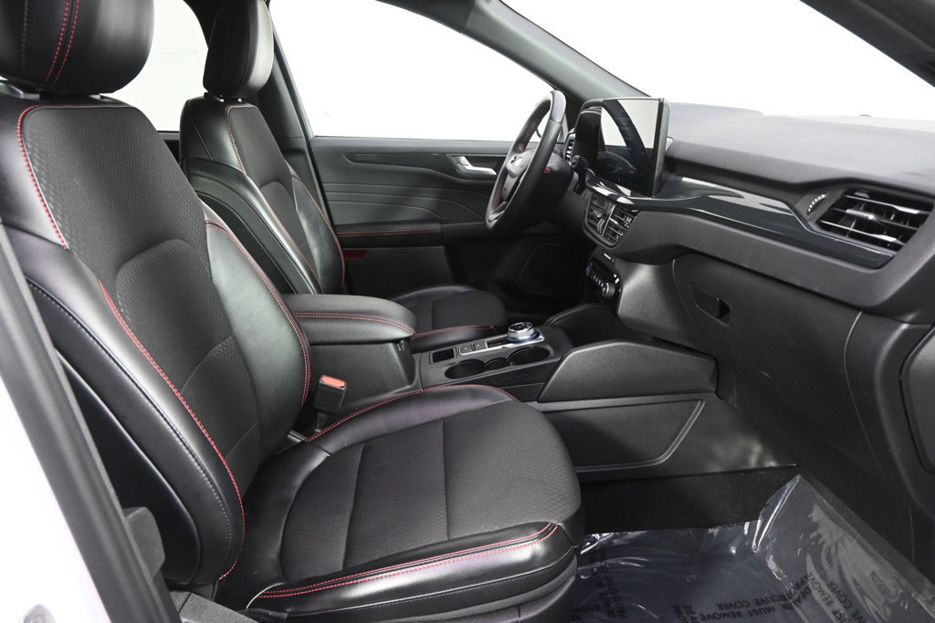 Used 2023 Ford Escape ST-Line w/ Tech Pack #1 AWD/4WD image 16