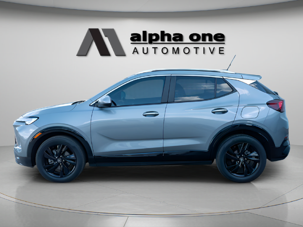 Used 2024 Buick Encore GX Sport Touring FWD image 13
