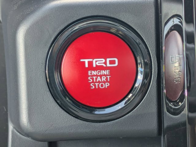 Used 2024 Toyota Tacoma TRD Sport image 25