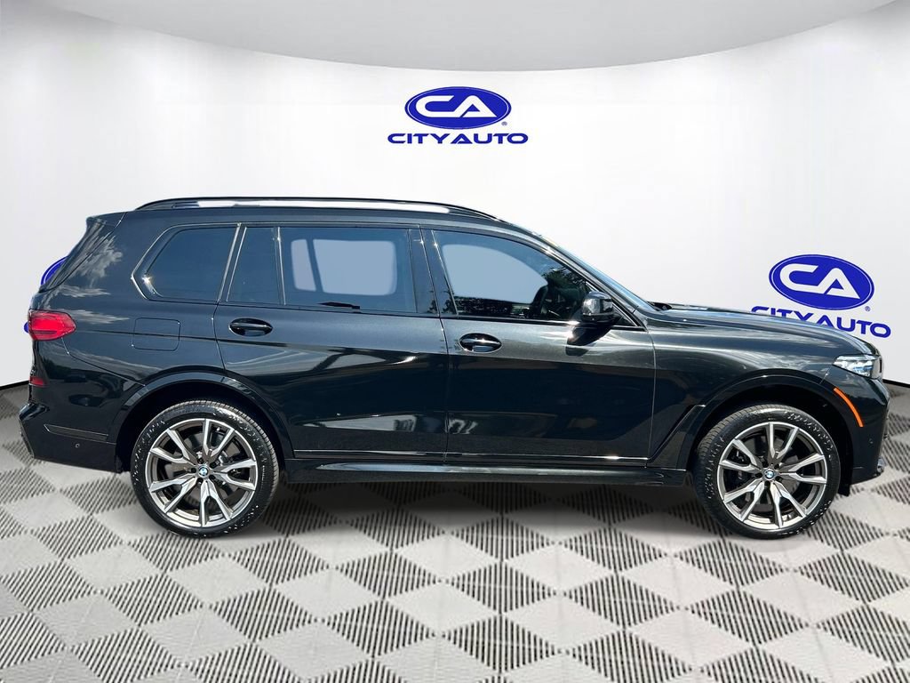 Used 2021 BMW X7 M50i AWD/4WD image 2