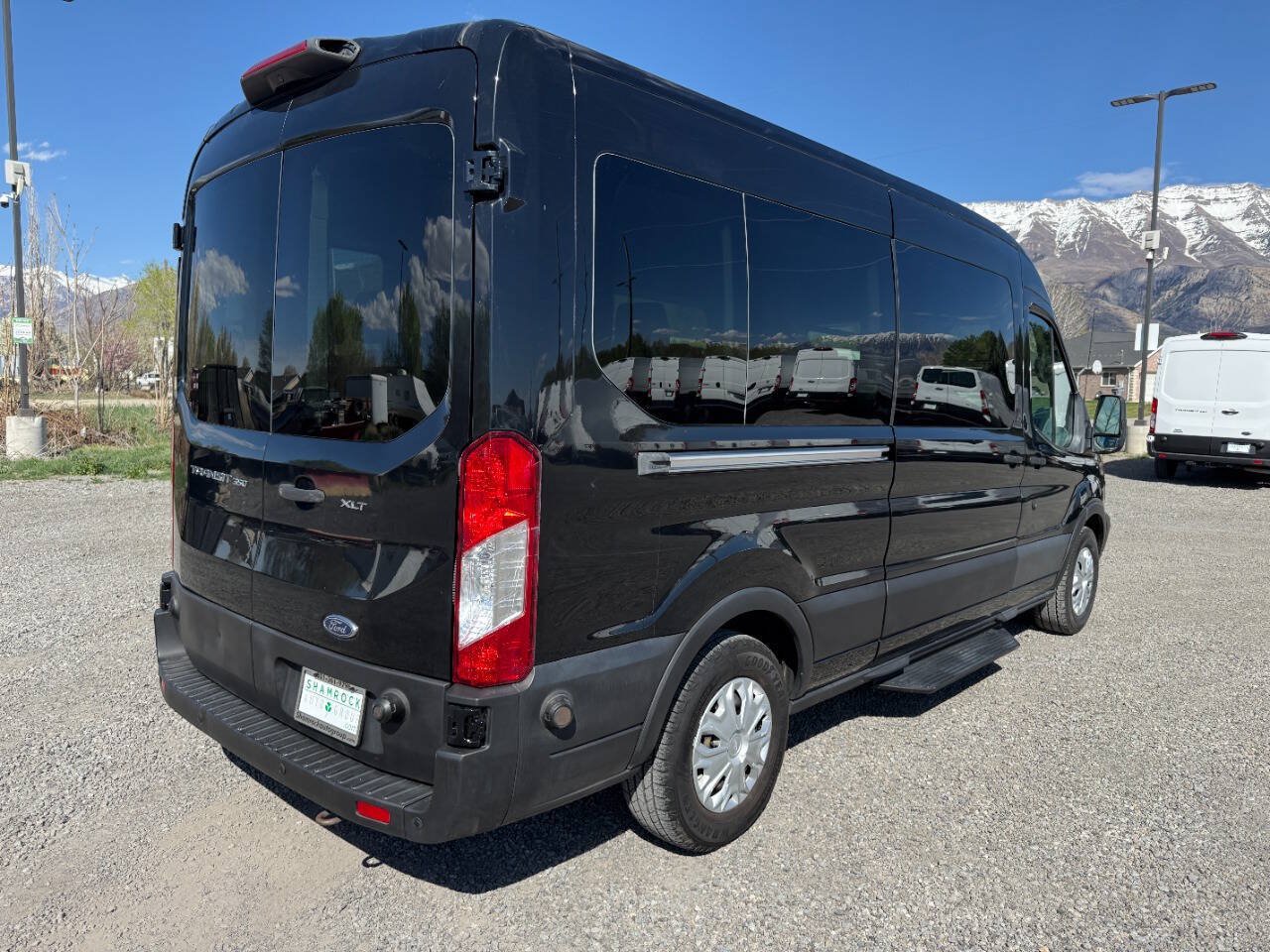 Used 2019 Ford Transit 350 XLT RWD image 3