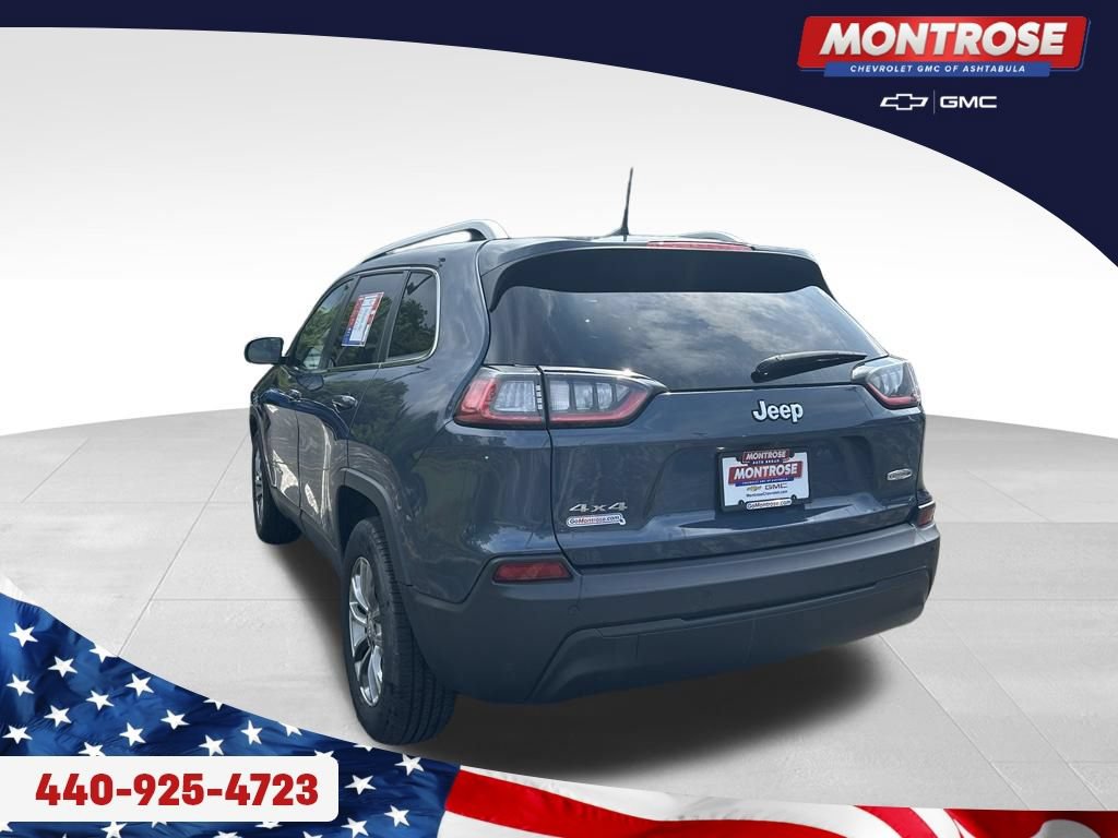 Used 2019 Jeep Cherokee Latitude Plus w/ Comfort/Convenience Group AWD/4WD image 3