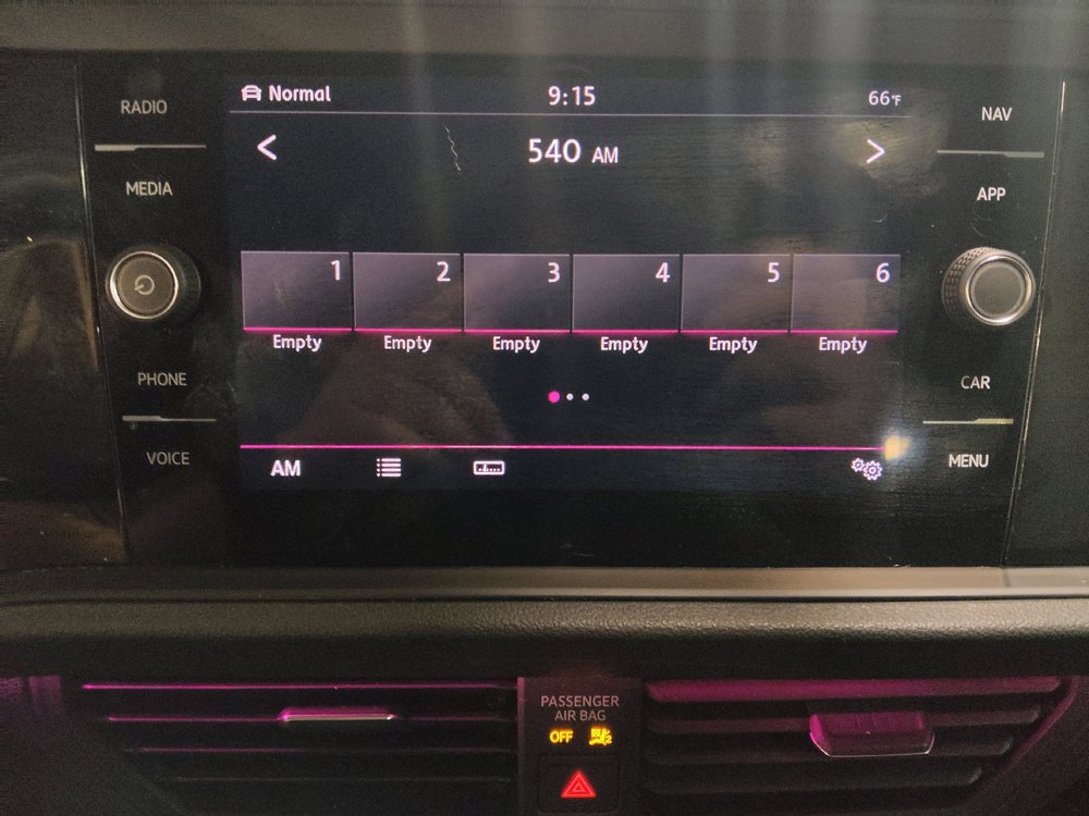 Used 2019 Volkswagen Jetta SEL Premium FWD image 25