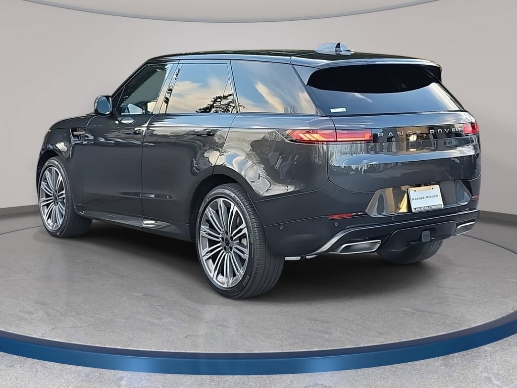 New 2026 Land Rover Range Rover Sport Dynamic SE AWD/4WD image 7