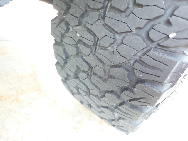 Used 2015 Jeep Wrangler Unlimited Sahara w/ Connectivity Group AWD/4WD image 69