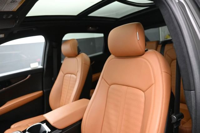 Certified 2022 Lincoln Nautilus Black Label AWD/4WD image 10