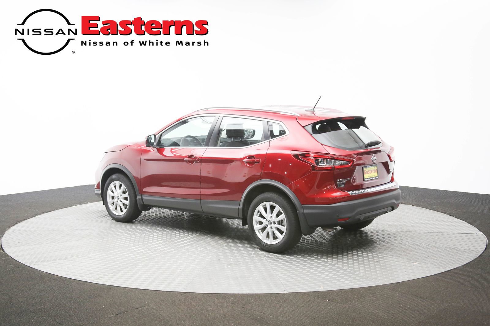 Used 2022 Nissan Rogue Sport SV w/ Technology Package image 60