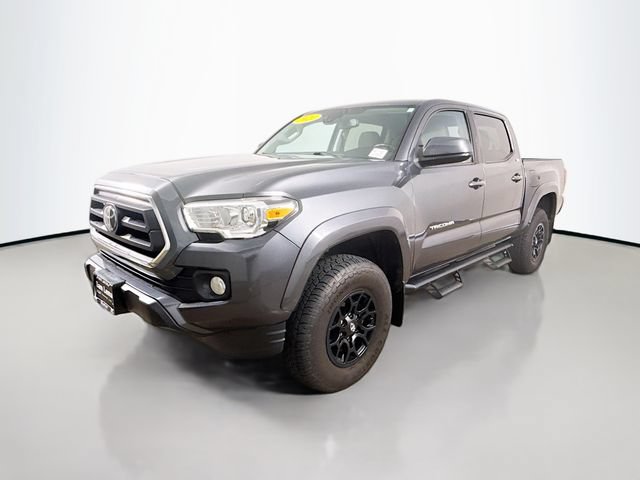 Used 2021 Toyota Tacoma SR5 AWD/4WD image 3