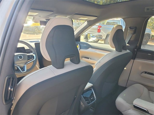 New 2025 Volvo EX90 Ultra w/ Protection Package Premier image 25