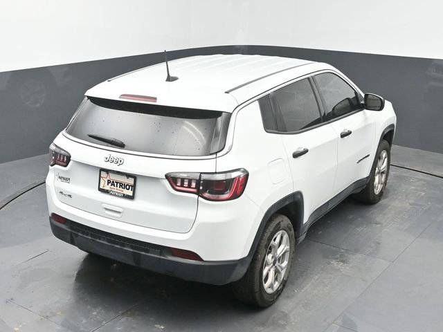 Used 2025 Jeep Compass Sport AWD/4WD image 34