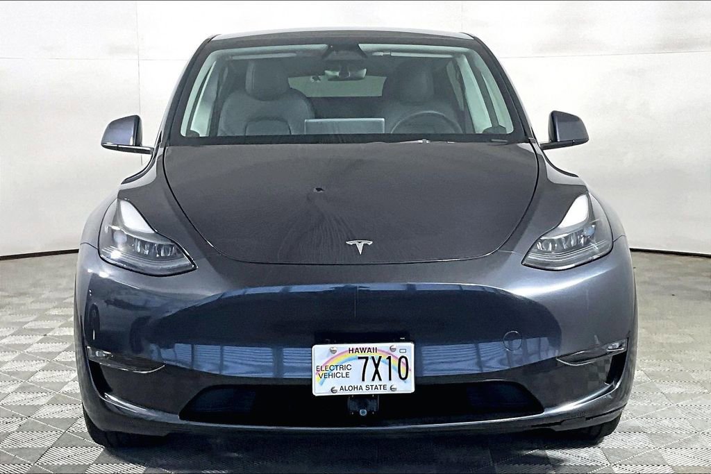 Used 2024 Tesla Model Y Long Range AWD/4WD image 2