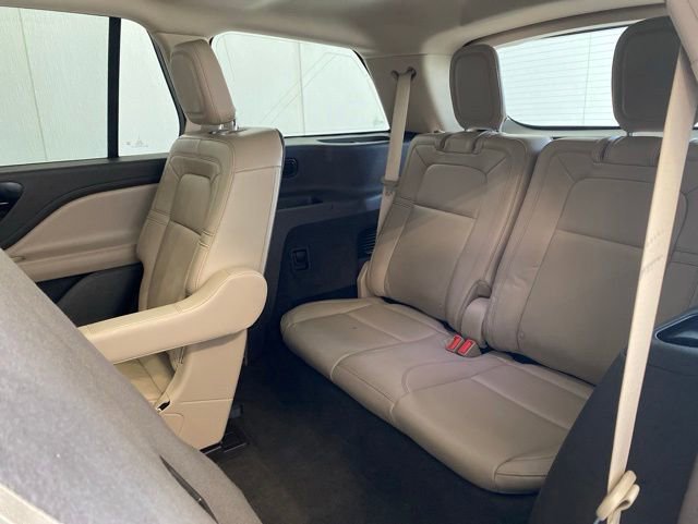 Used 2022 Lincoln Aviator Reserve w/ Elements Package Plus AWD/4WD image 21
