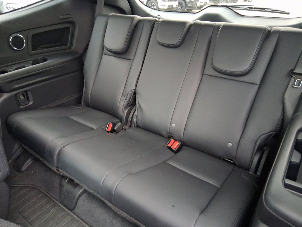 Used 2025 Subaru Ascent Bronze Edition image 12