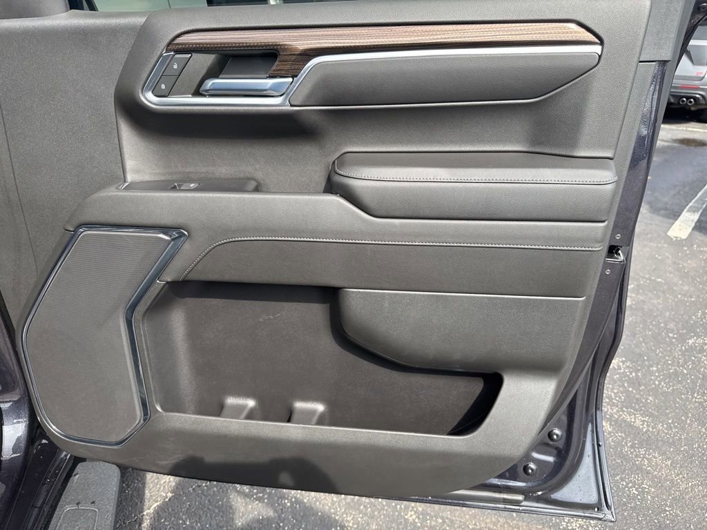 Used 2022 Chevrolet Silverado 1500 LT Trail Boss image 45