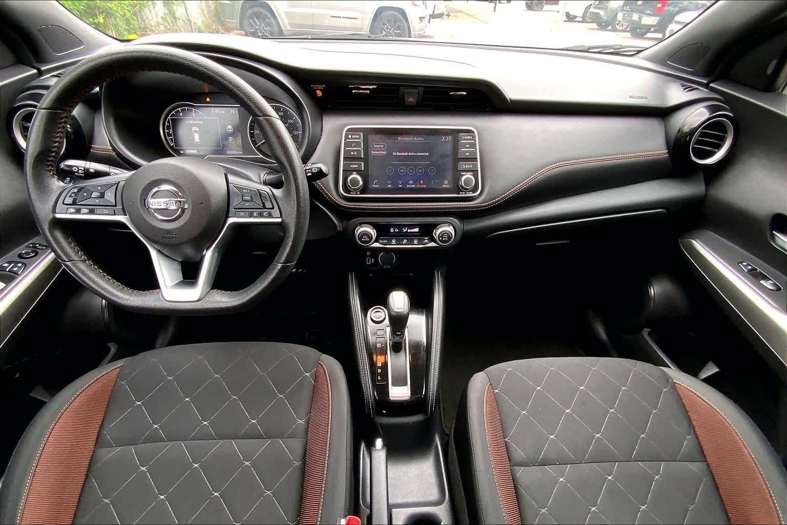 Used 2019 Nissan Kicks SR image 14