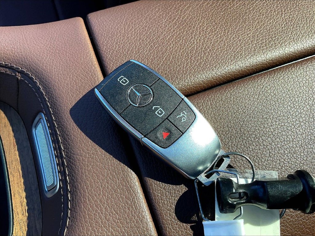 Certified 2025 Mercedes-Benz GLE 350 4MATIC image 35