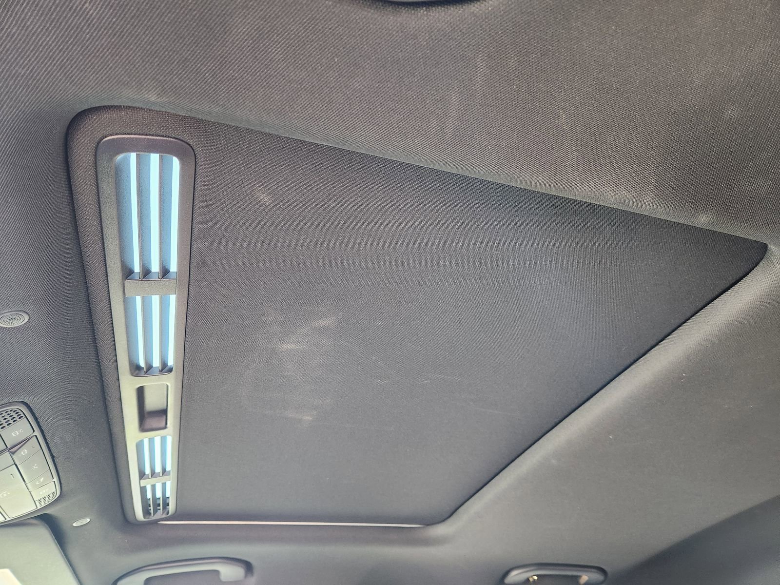 Used 2022 Mercedes-Benz GLC 300 4MATIC Coupe image 29