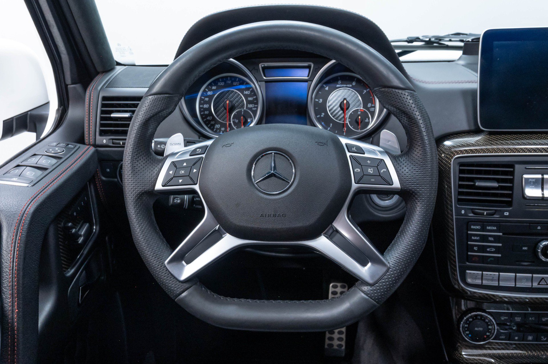 Used 2017 Mercedes-Benz G 63 AMG 4MATIC image 30