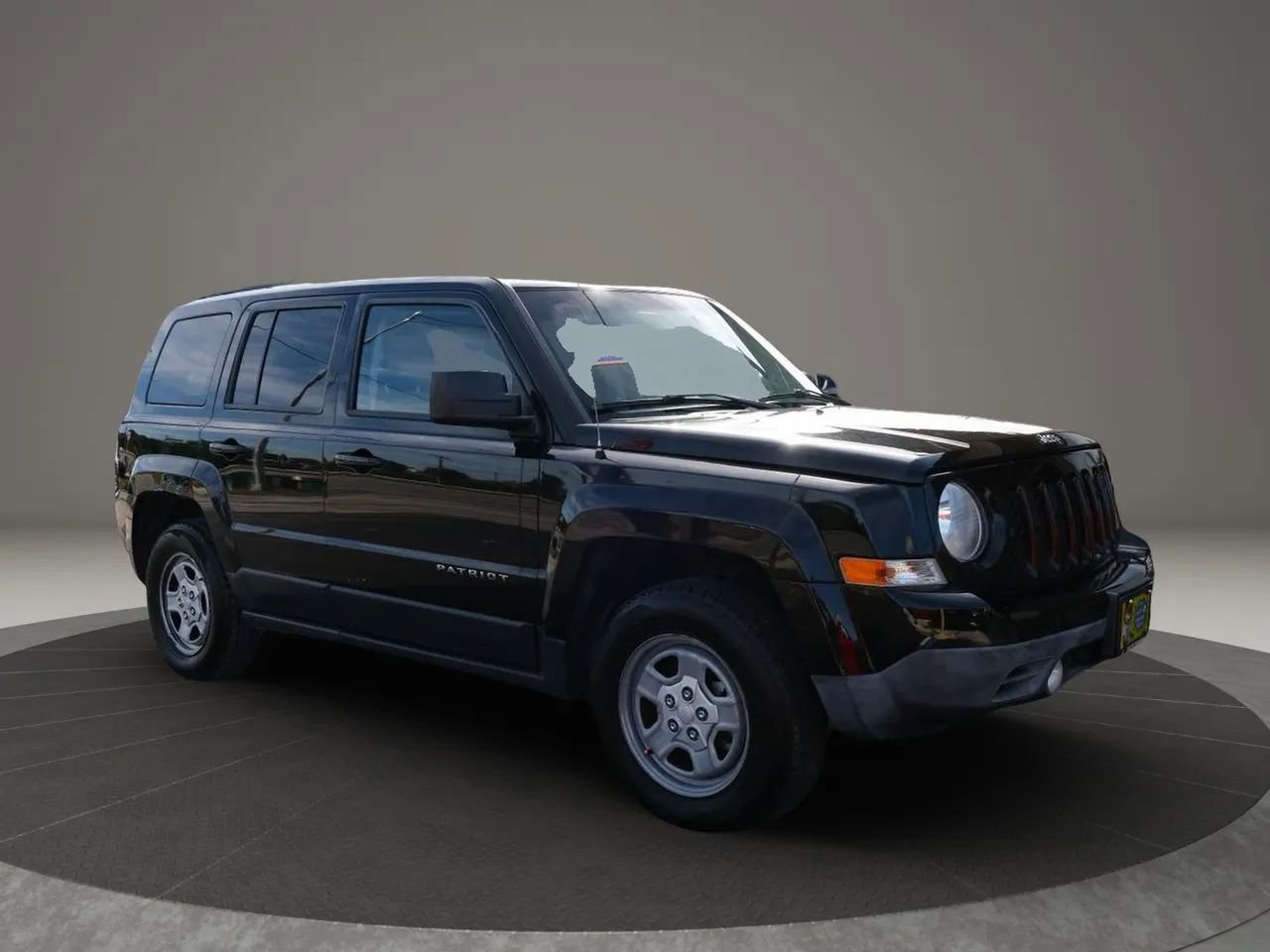 Used 2016 Jeep Patriot Sport w/ Power Value Group image 7