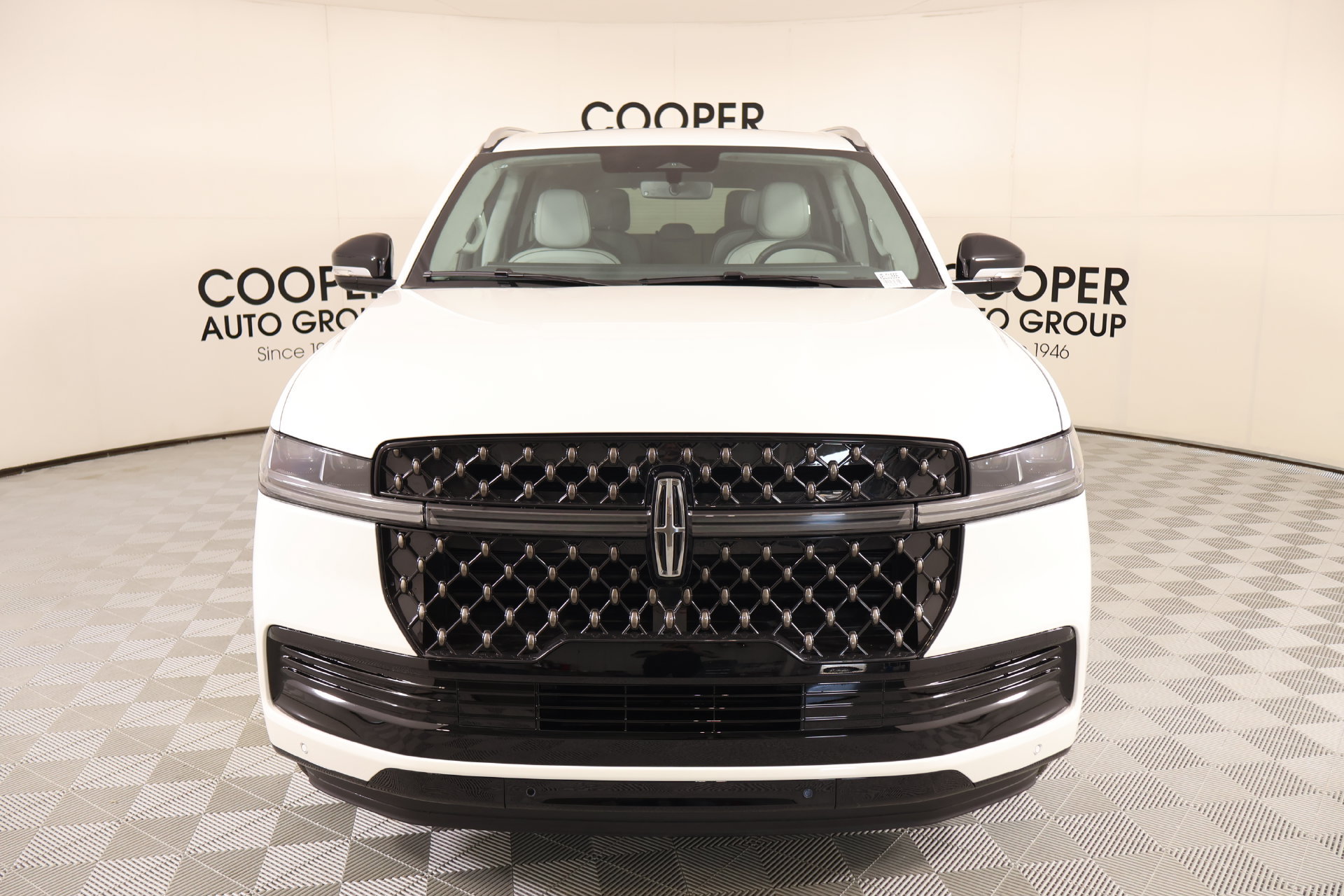New 2027 Lincoln Navigator L Black Label AWD/4WD image 9