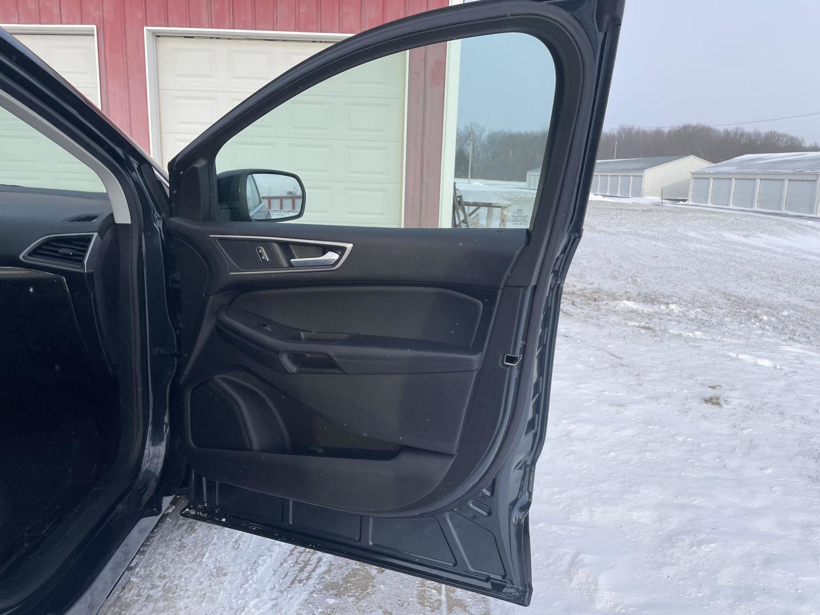 Used 2022 Ford Edge SEL w/ Convenience Package image 26