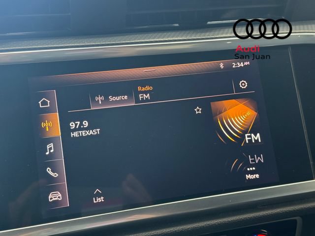 Used 2020 Audi Q3 2.0T Premium w/ Convenience Package AWD/4WD image 17